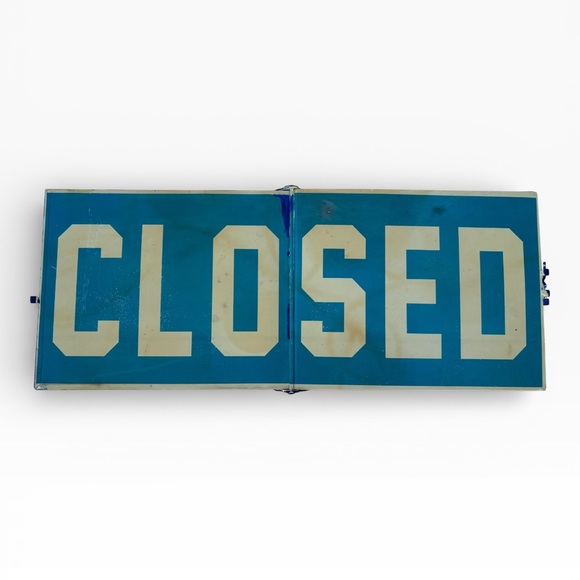 Vintage Open & Closed flip style Metal Sign • 19.75 inches by 8 inches - Picture 4 of 17